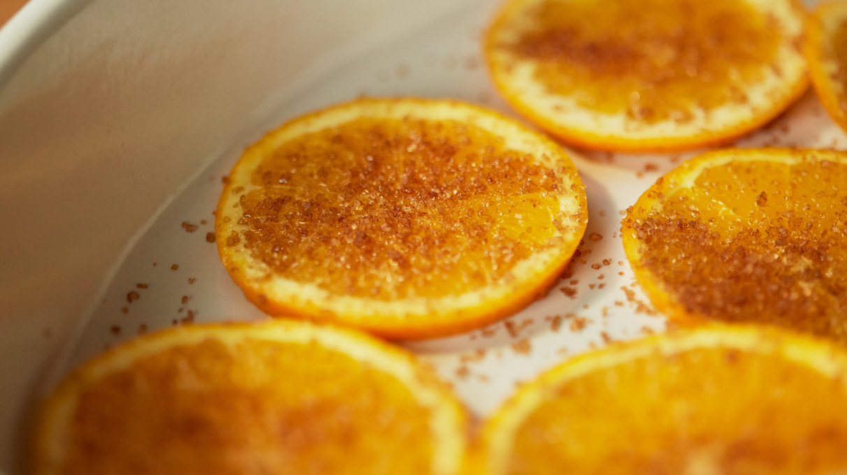 кольца апельсина, посыпанные сахаром кольца апельсина, посыпанные сахаром