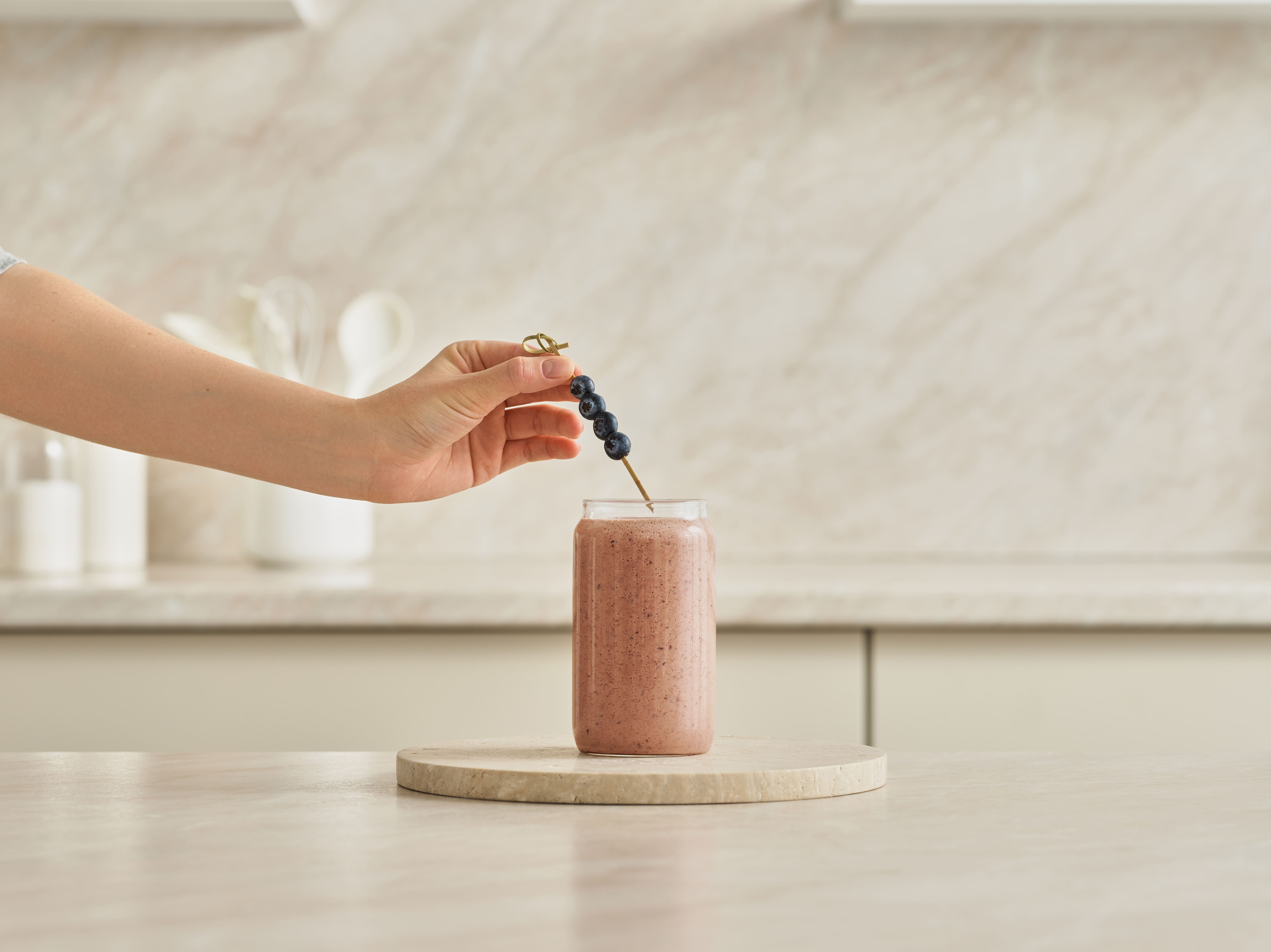 Украсьте ягодами черники и наслаждайтесь! Украсьте ягодами черники и наслаждайтесь!