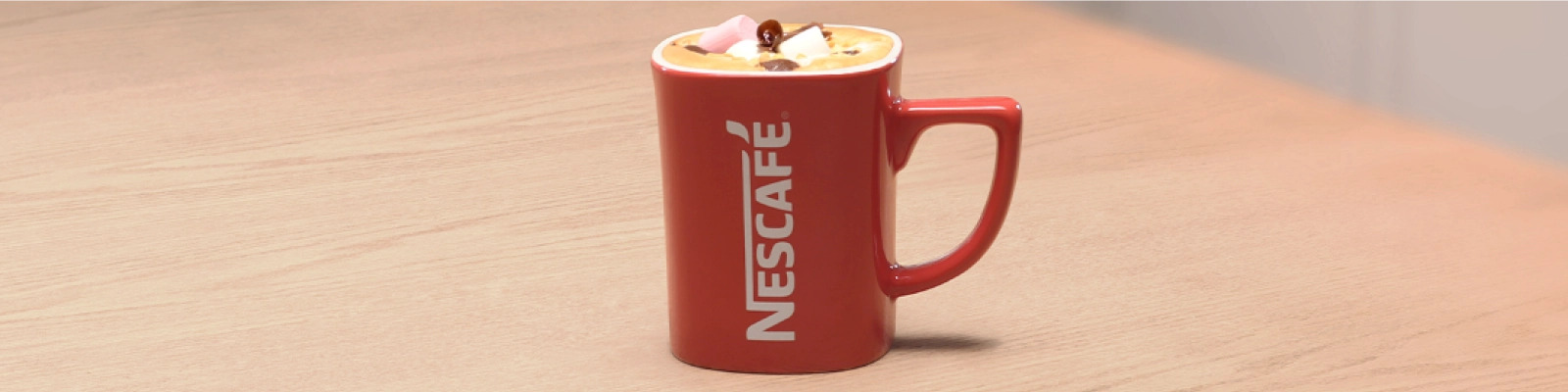 Мокка с шоколадом и орехами